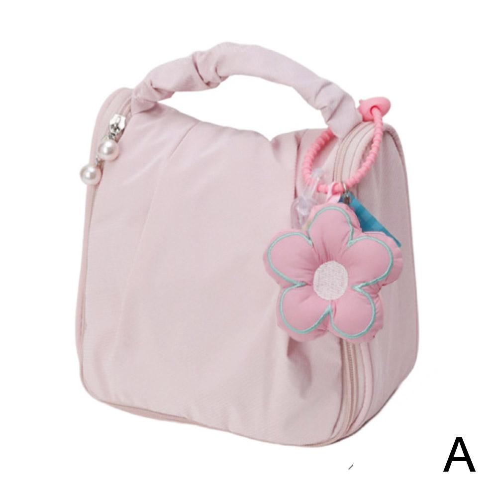 thumbnail image 1 of Bonita bolsa de cosméticos con diseño de flor de perla, de gran capacidad, portátil, de mano, multifunción, para viajes y lavado., 1 of 7