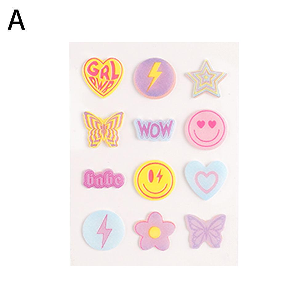thumbnail image 1 of Parche para el acné colorido con diamantes y estampado, ideal como corrector y parche para el acné, ligero y transpirable., 1 of 2