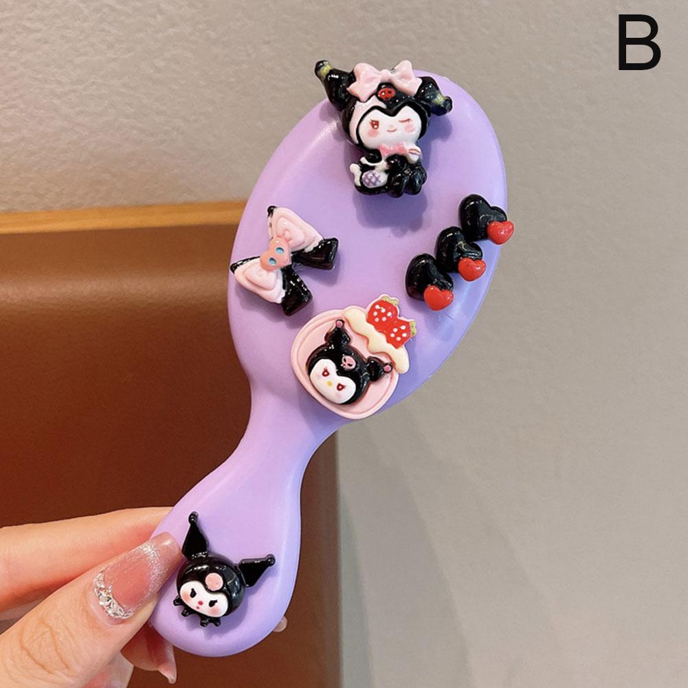 thumbnail image 1 of Peine de masaje con cojín de aire para niños Sanrio Little Girl que no daña el cabello Peine doméstico para niñas Peine de bolsa de aire esponjoso con parte superior de calavera alta, 1 of 2