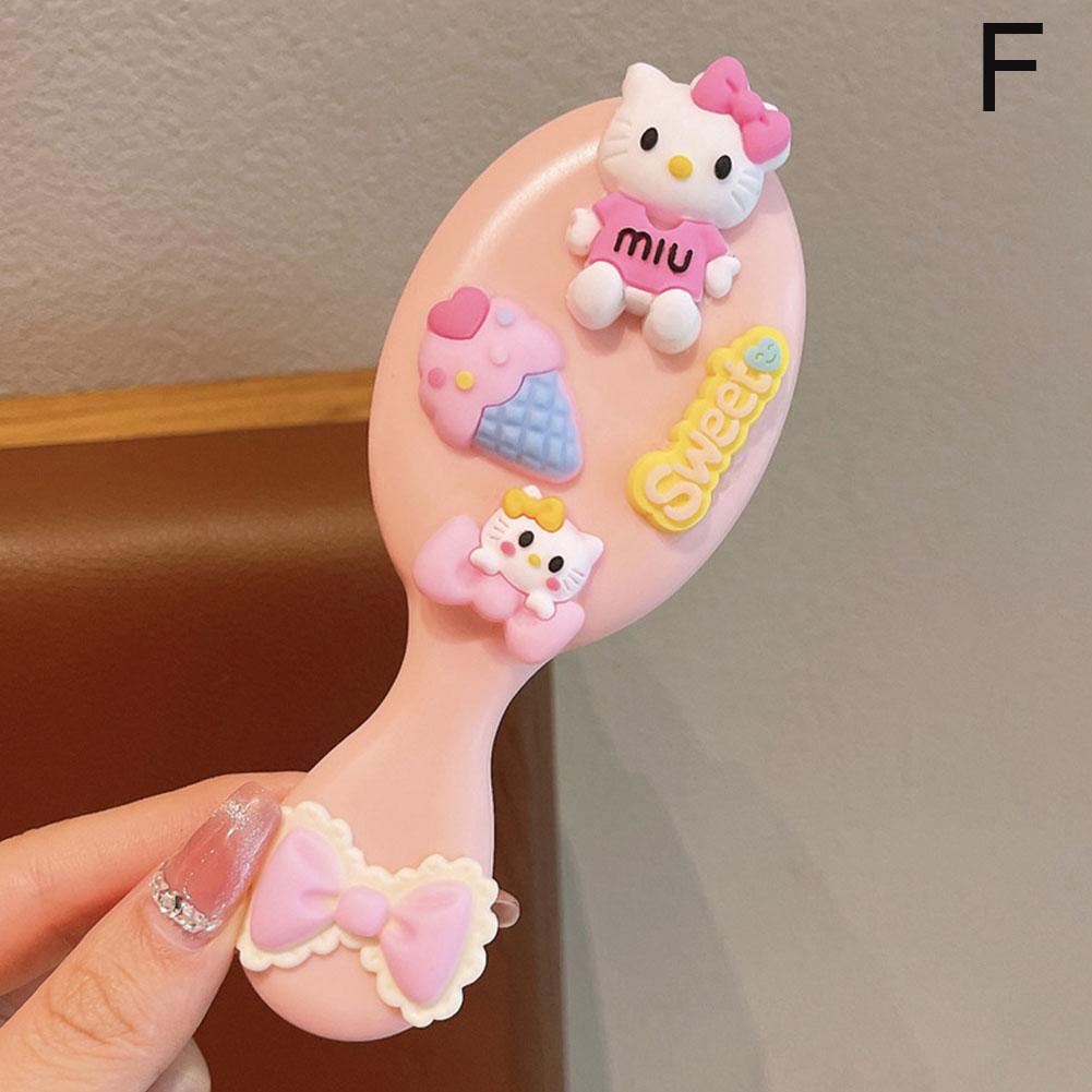 thumbnail image 1 of Peine de masaje con cojín de aire para niños Sanrio Little Girl que no daña el cabello Peine doméstico para niñas Peine de bolsa de aire esponjoso con parte superior de calavera alta, 1 of 7