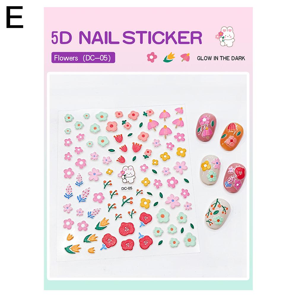 thumbnail image 1 of Pegatinas para uñas 3D y 5D con relieve, diseño de huevo de gatito y animales, luminosas, para niños., 1 of 7