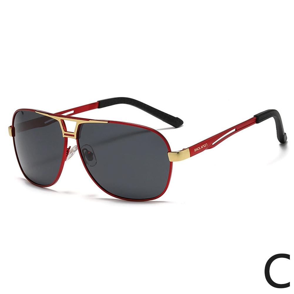 thumbnail image 1 of Nuevas gafas de sol de conducción para hombre, con sensor de luz inteligente, cambio de color, espejo de sapo, marco de metal, gafas de sol para día y noche., 1 of 7