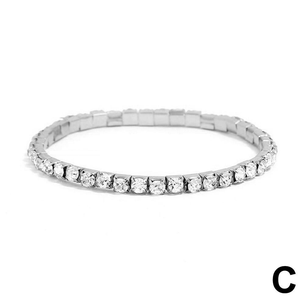 Collar de diamantes dorados de cintura pequeña para mujer, cadena de clavícula de nicho de lujo, accesorios colgantes de acero de titanio, tendencia novedosa