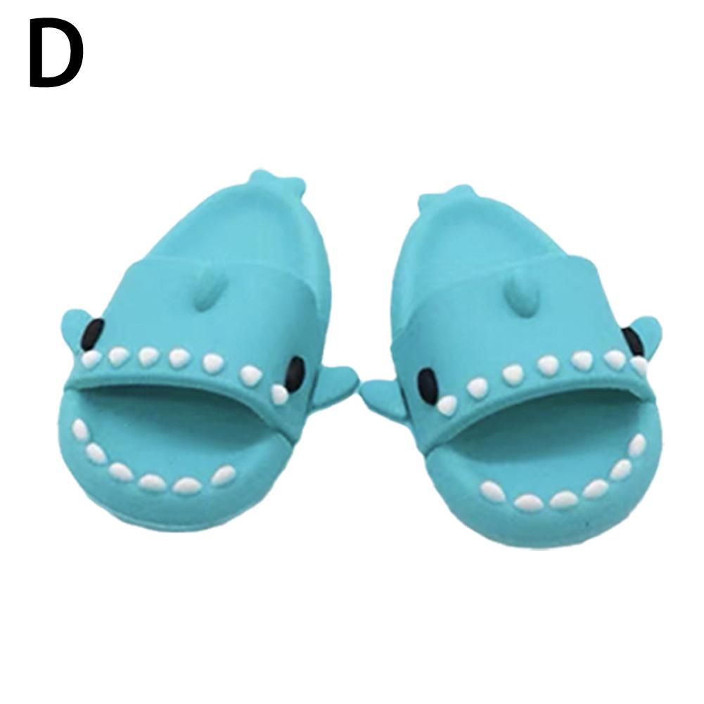 thumbnail image 1 of Bonitas zapatillas de casa de dibujos animados, zapatillas de muñeca, zapatillas de hámster para mascotas pequeñas, zapatillas de tiburón, 1 of 2