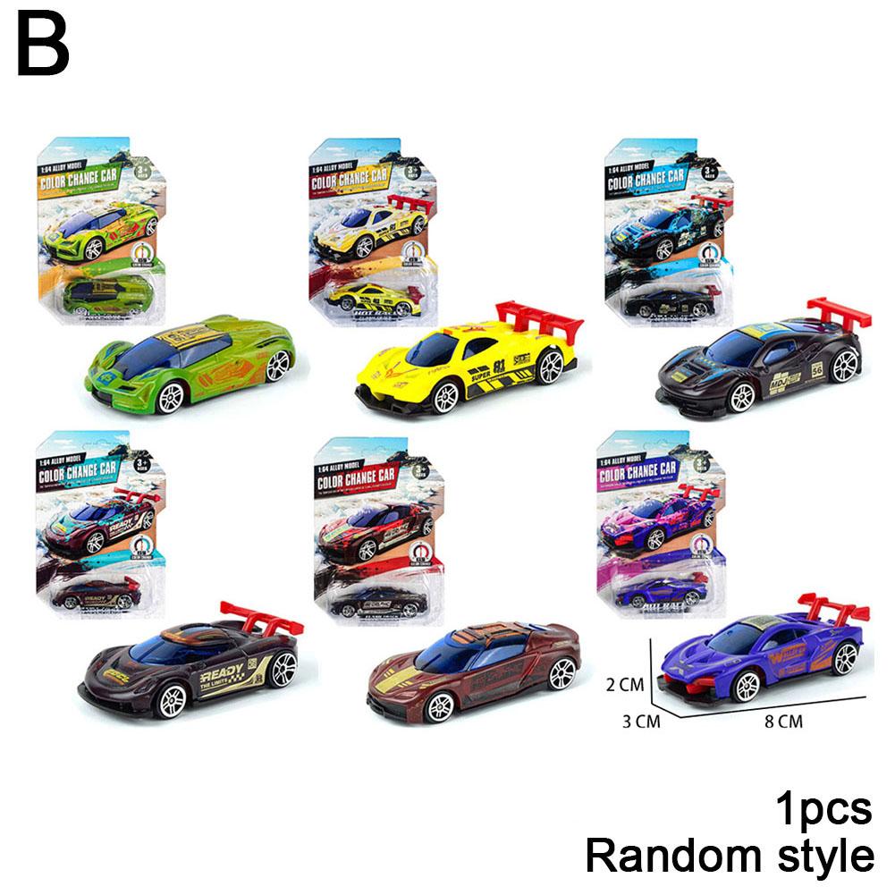 thumbnail image 1 of Modelo de coche de aleación de juguete con temperatura que cambia de color, simulación de coche de carreras para niño, juego de scooter de aleación 1:64, juguetes, 1 of 2