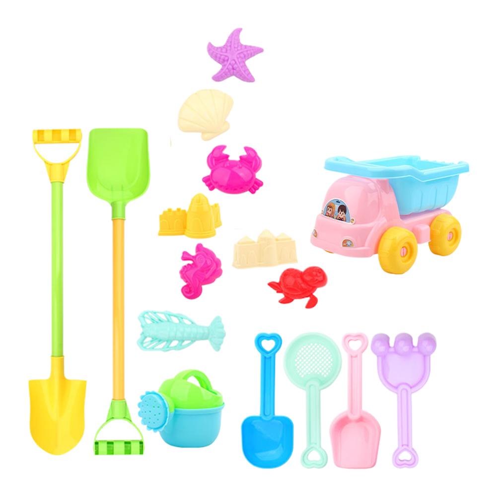Herramientas para jugar con nieve y arena para niños. Niños y niñas cavan arena y juegan en el agua. Juguetes de playa. Regalos. Carro de cuatro ruedas. Regalos. Reloj de arena.